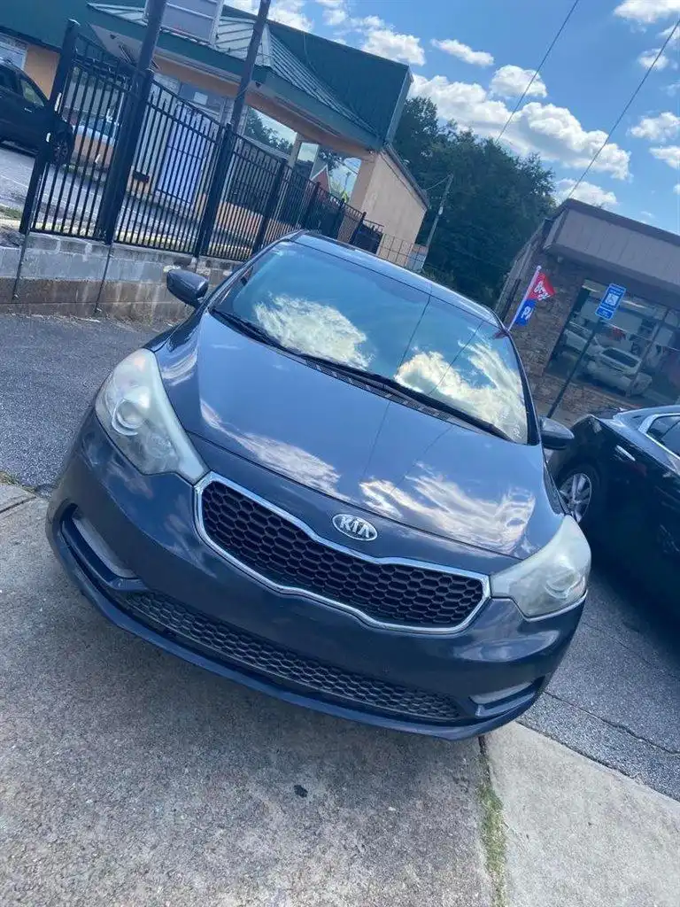 2016 Kia Forte LX AT's photo