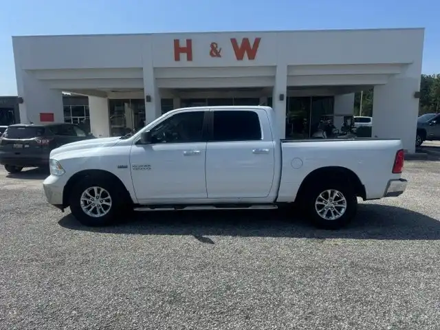 2015 RAM 1500 Big Horn/Lone Star Crew Cab's photo