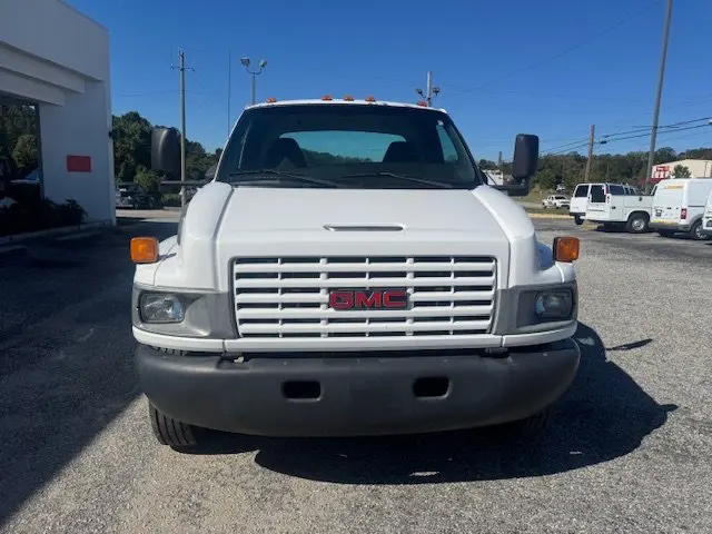 2006 GMC TopKick undefined photo 3