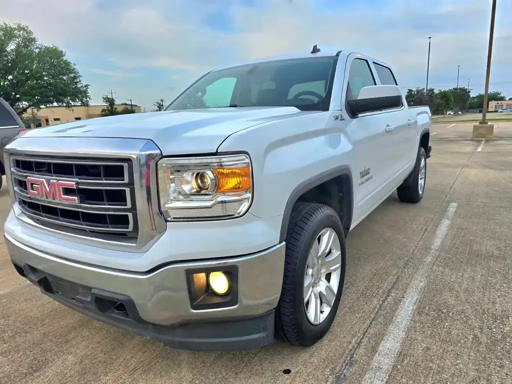 2014 GMC Sierra 4WD Crew Cab SLE LWB's photo