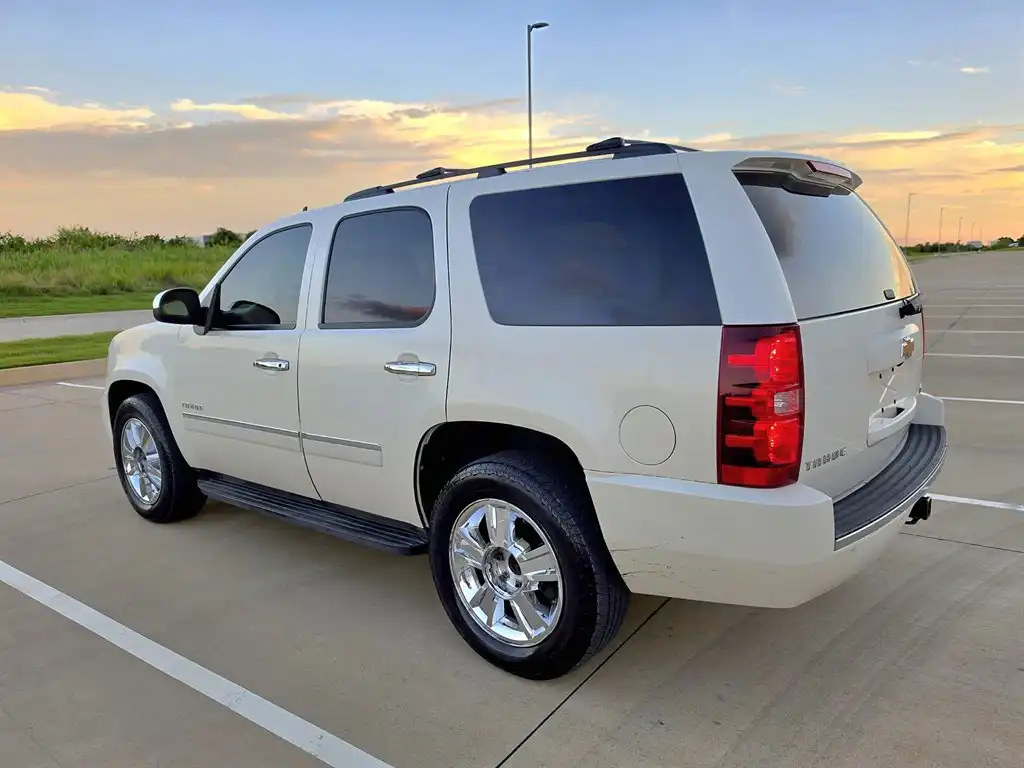 2010 Chevrolet Tahoe 4WD LTZ's photo