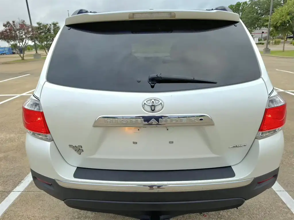 2011 Toyota Highlander 4x4 V6's photo