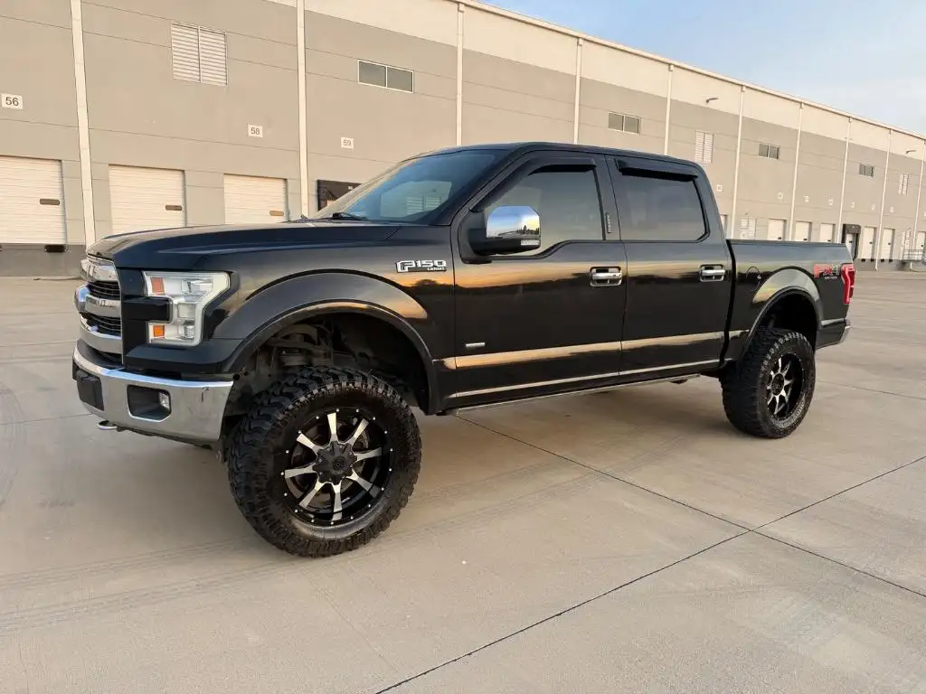 2015 Ford F-150 Lariat 4x4 SuperCrew 145-in's photo