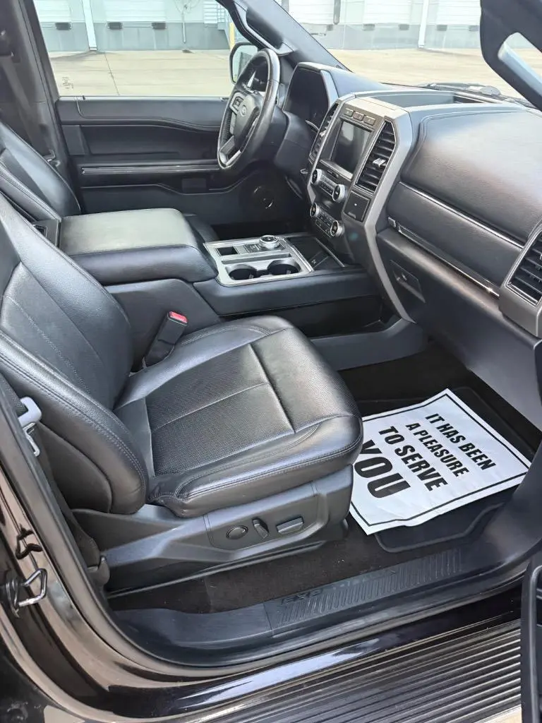 2020 Ford Expedition XLT MAX photo 5