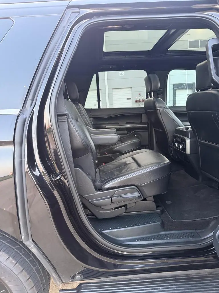 2020 Ford Expedition XLT MAX photo 4