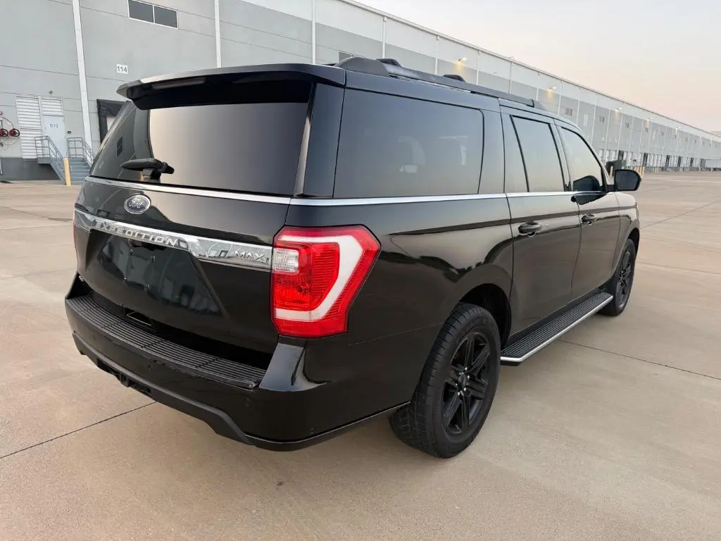 2020 Ford Expedition XLT MAX photo 3