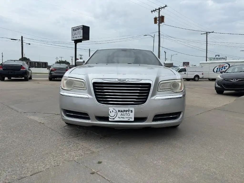2012 Chrysler 300 Base's photo