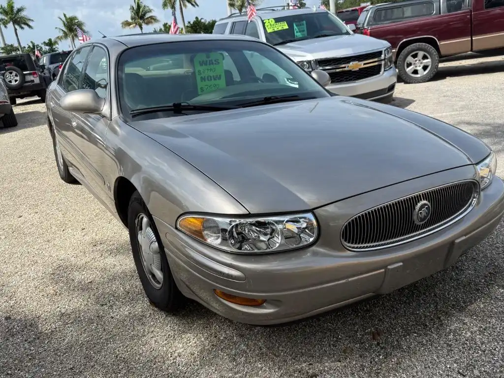 2000 Buick LeSabre Custom's photo