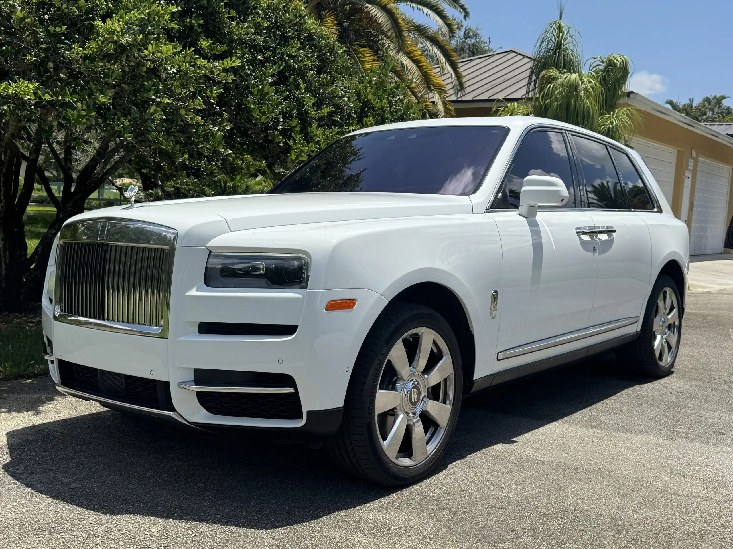 2022 Rolls-Royce Cullinan Base's photo