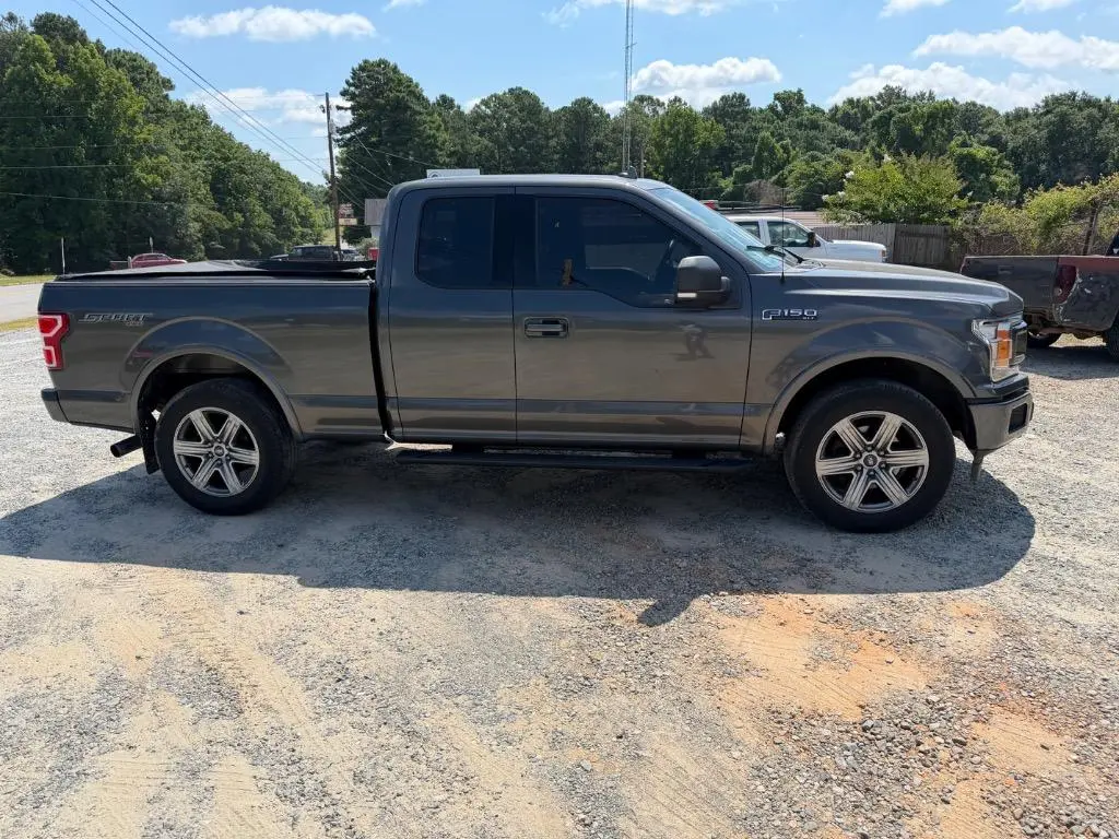 2018 Ford F-150 XLT 4WD SuperCab 6-1/2' Box photo 3