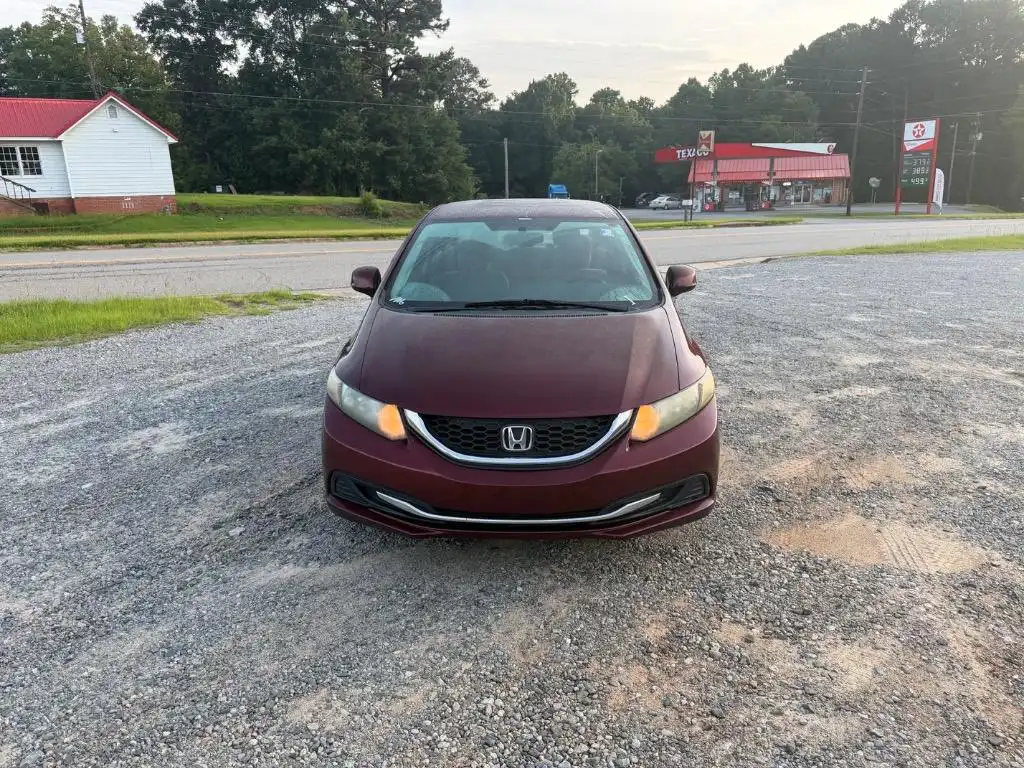 2013 Honda Civic LX Auto's photo