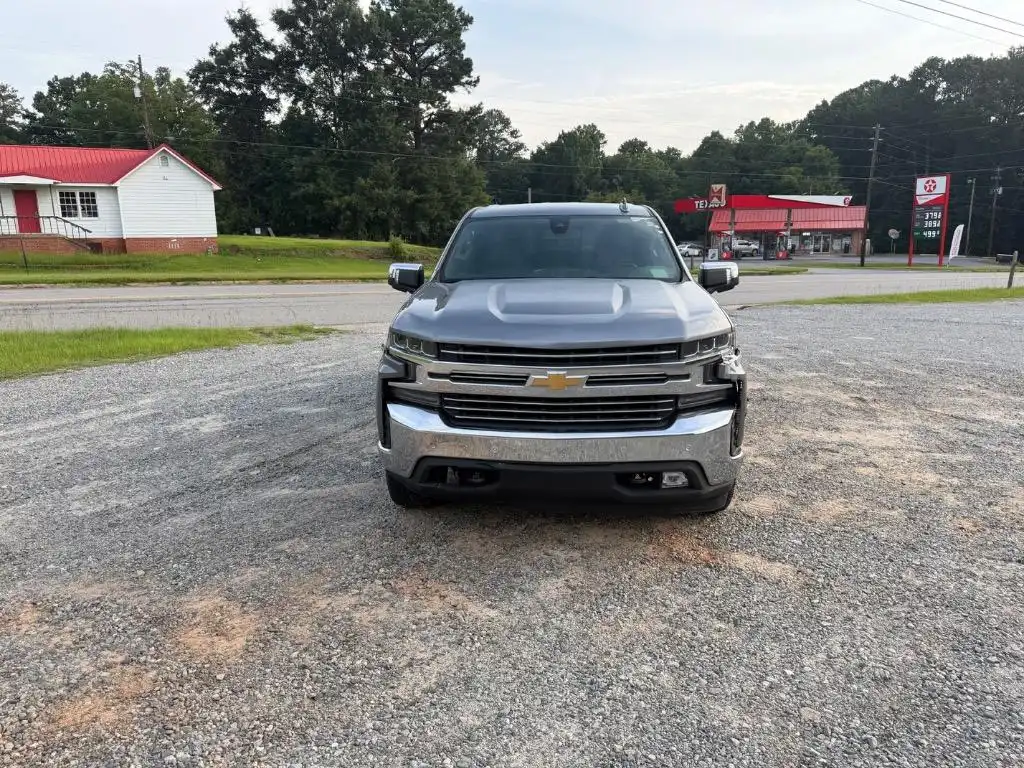 2019 Chevrolet Silverado 1500 LTZ Crew Cab Short Box's photo