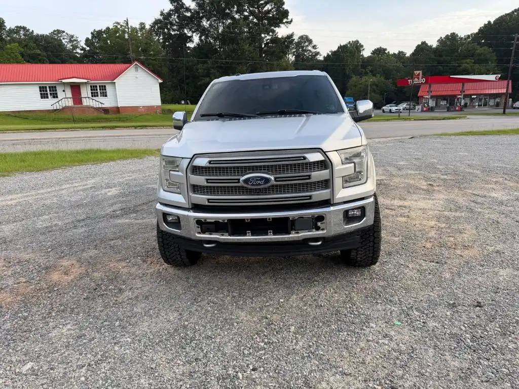 2016 Ford F-150 Platinum 4x4 SuperCrew 5-1/2 Box's photo