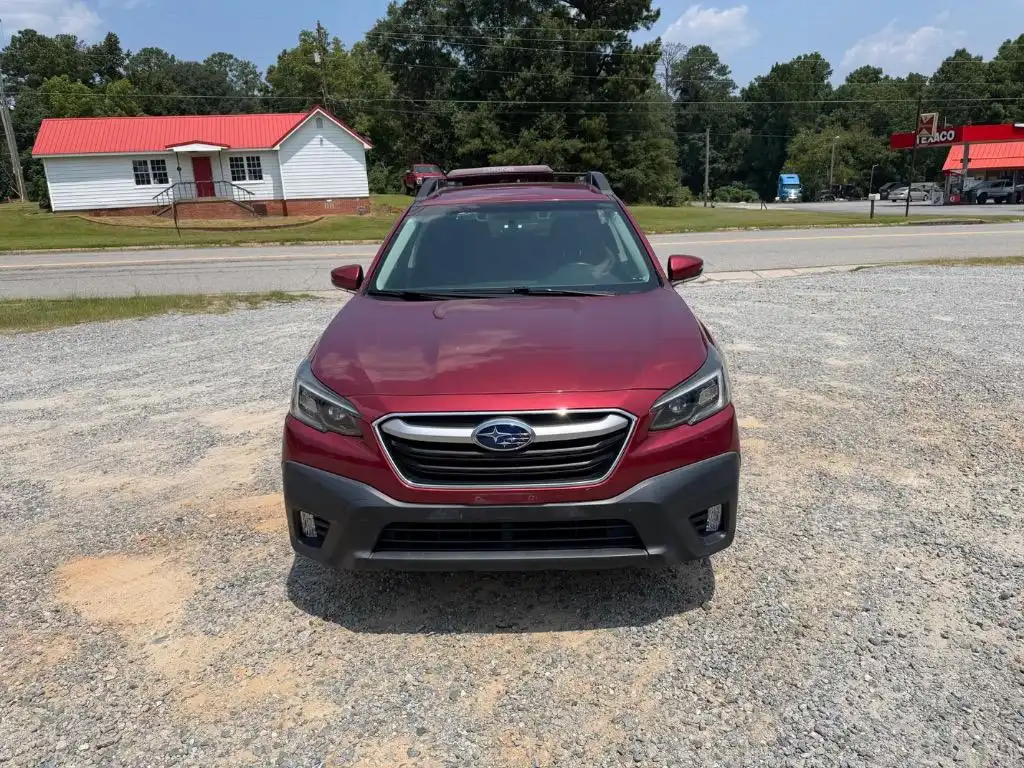 2020 Subaru Outback Premium's photo