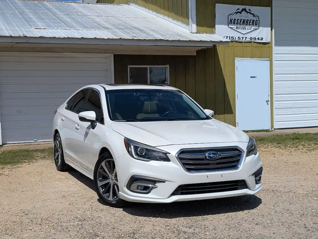 2018 Subaru Legacy 2.5i Limited's photo