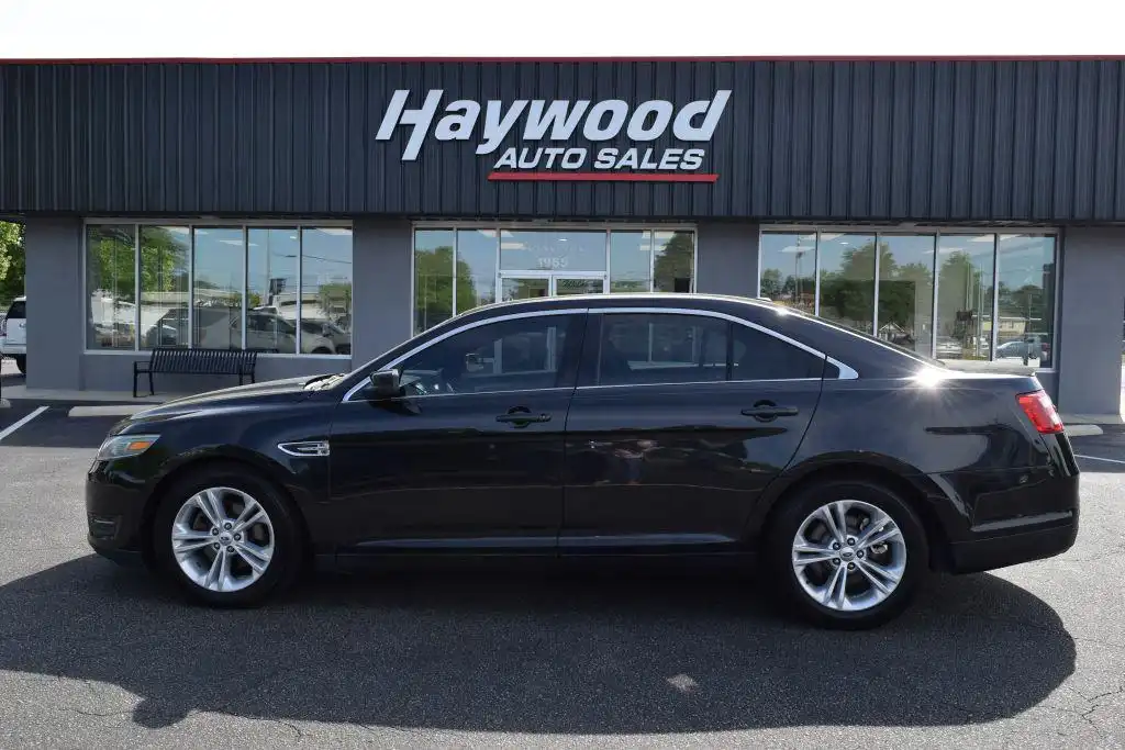 2013 Ford Taurus SEL AWD's photo