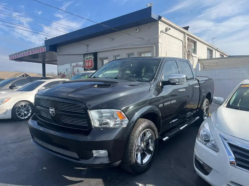 2011 RAM 1500 Sport 4x4 Crew Cab's photo