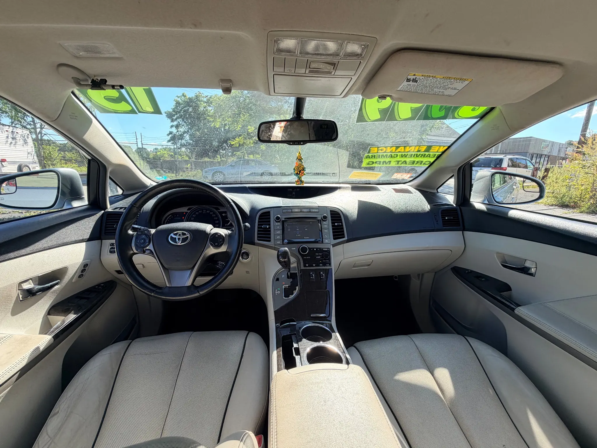 2016 Ford Explorer XLT 4WD photo 4