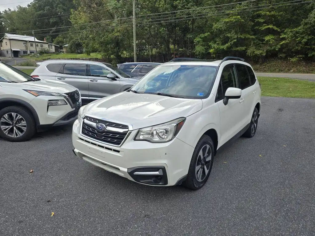 2017 Subaru Forester 2.5i Premium CVT's photo