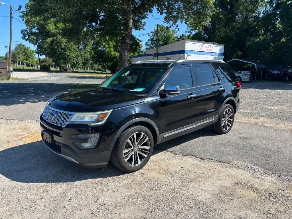 2016 Ford Explorer Platinum 4WD's photo