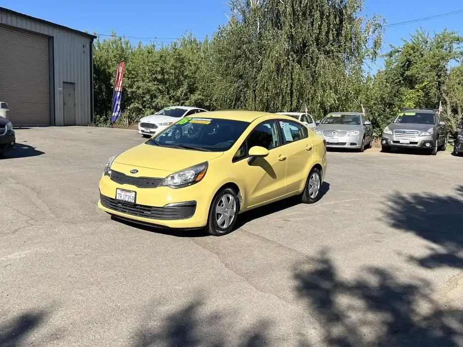 2016 Kia Rio LX AT's photo