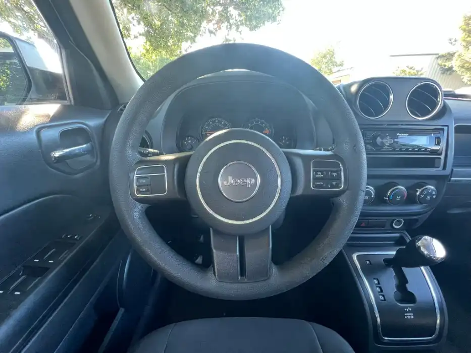 2017 Jeep Patriot Sport's photo