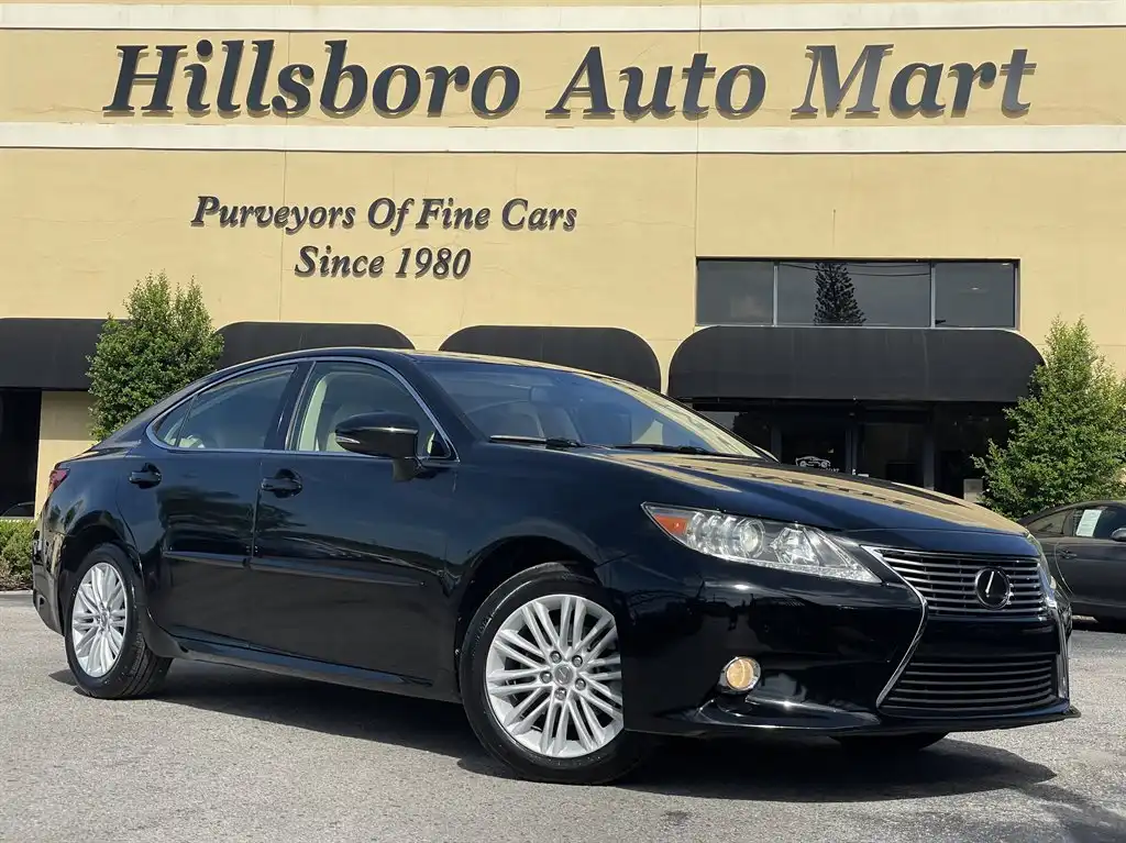 2013 Lexus ES 350 350's photo