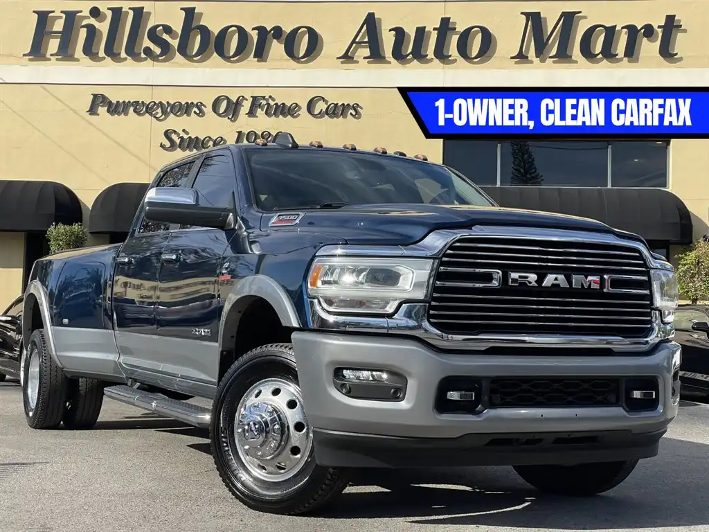 2021 RAM 3500 Laramie 4X4 Crew Cab LWB's photo
