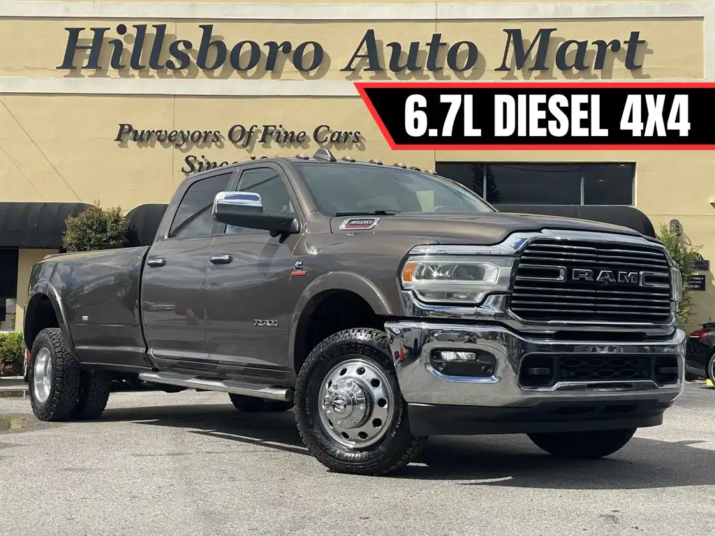2019 RAM 3500 Laramie 4X4 Crew Cab LWB's photo