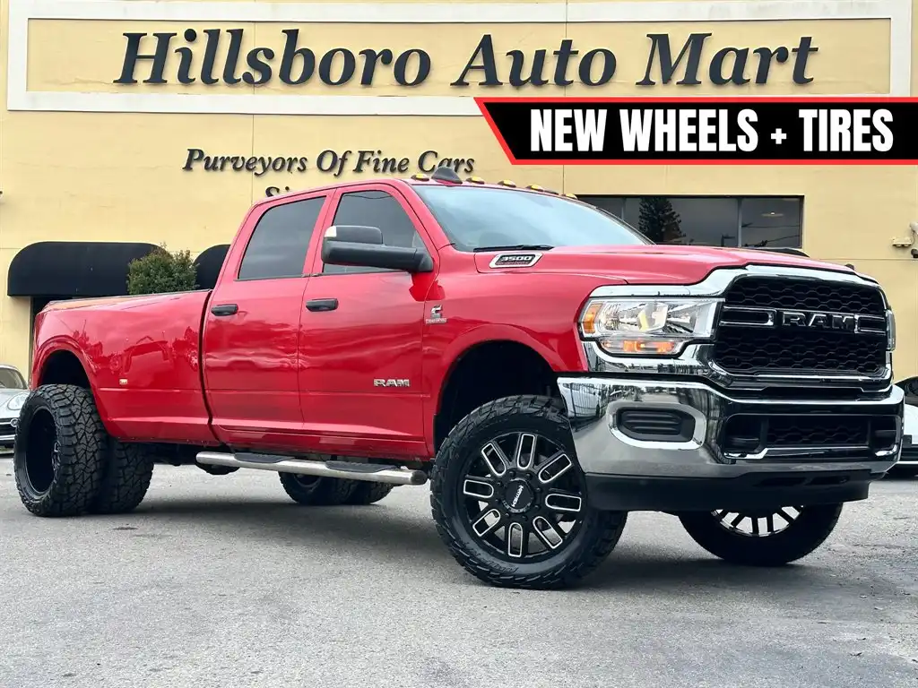 2021 RAM 3500 Tradesman 4X4 Crew Cab LWB's photo