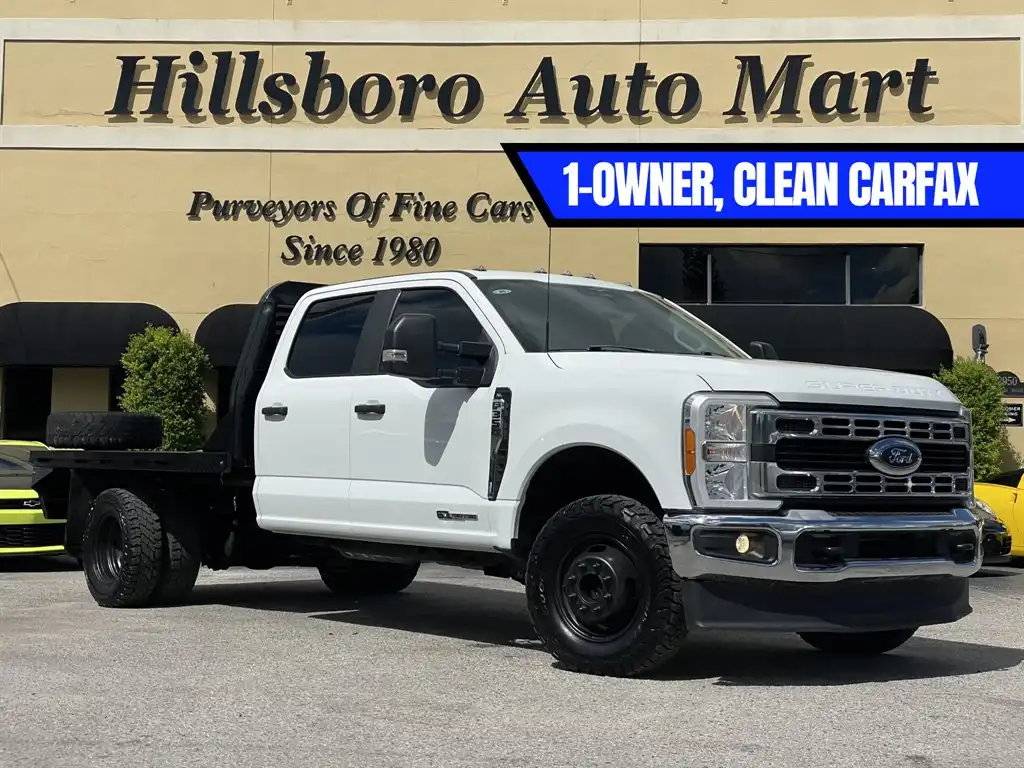 2023 Ford F-350 XL 4WD Crew Cab DRW 179 in's photo