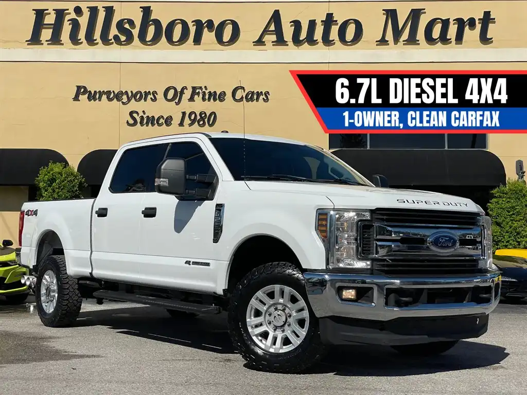 2019 Ford F-250 XLT 4WD Crew Cab 8' Box's photo