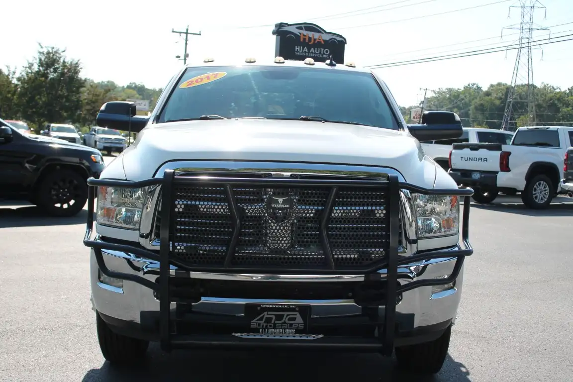 2017 RAM 3500 Big Horn/Lone Star 4WD Crew Cab LWB's photo