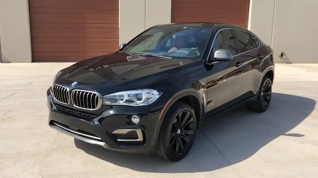 2017 BMW X6 xDrive35i's photo