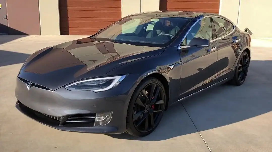 2018 Tesla Model S P100D's photo