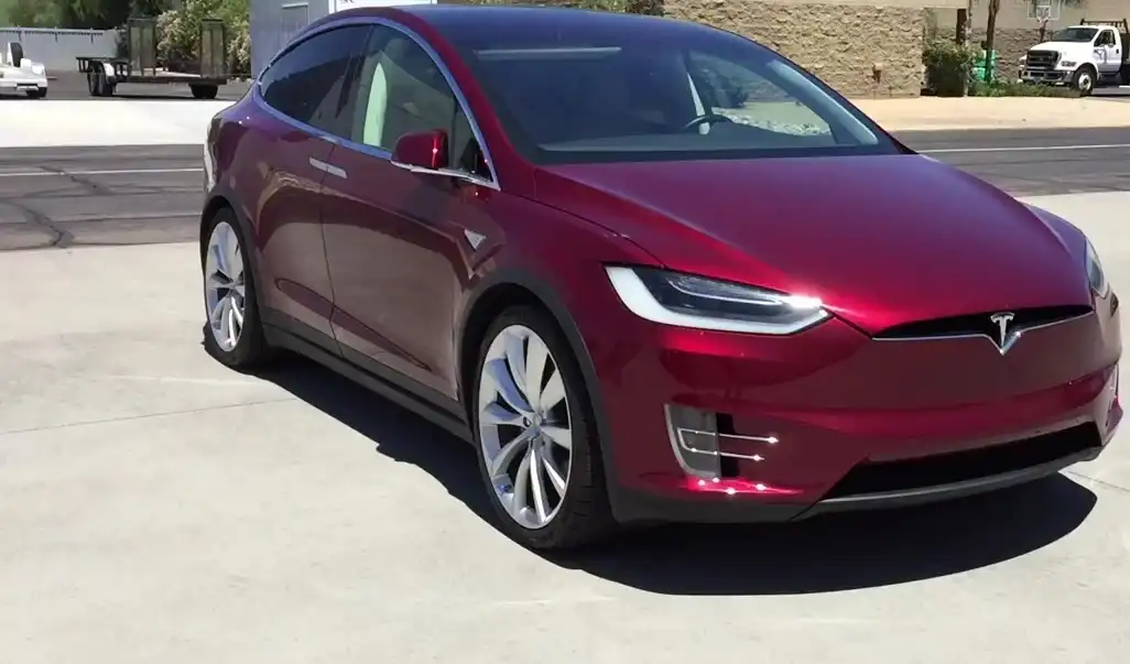 2016 Tesla Model X P90D's photo