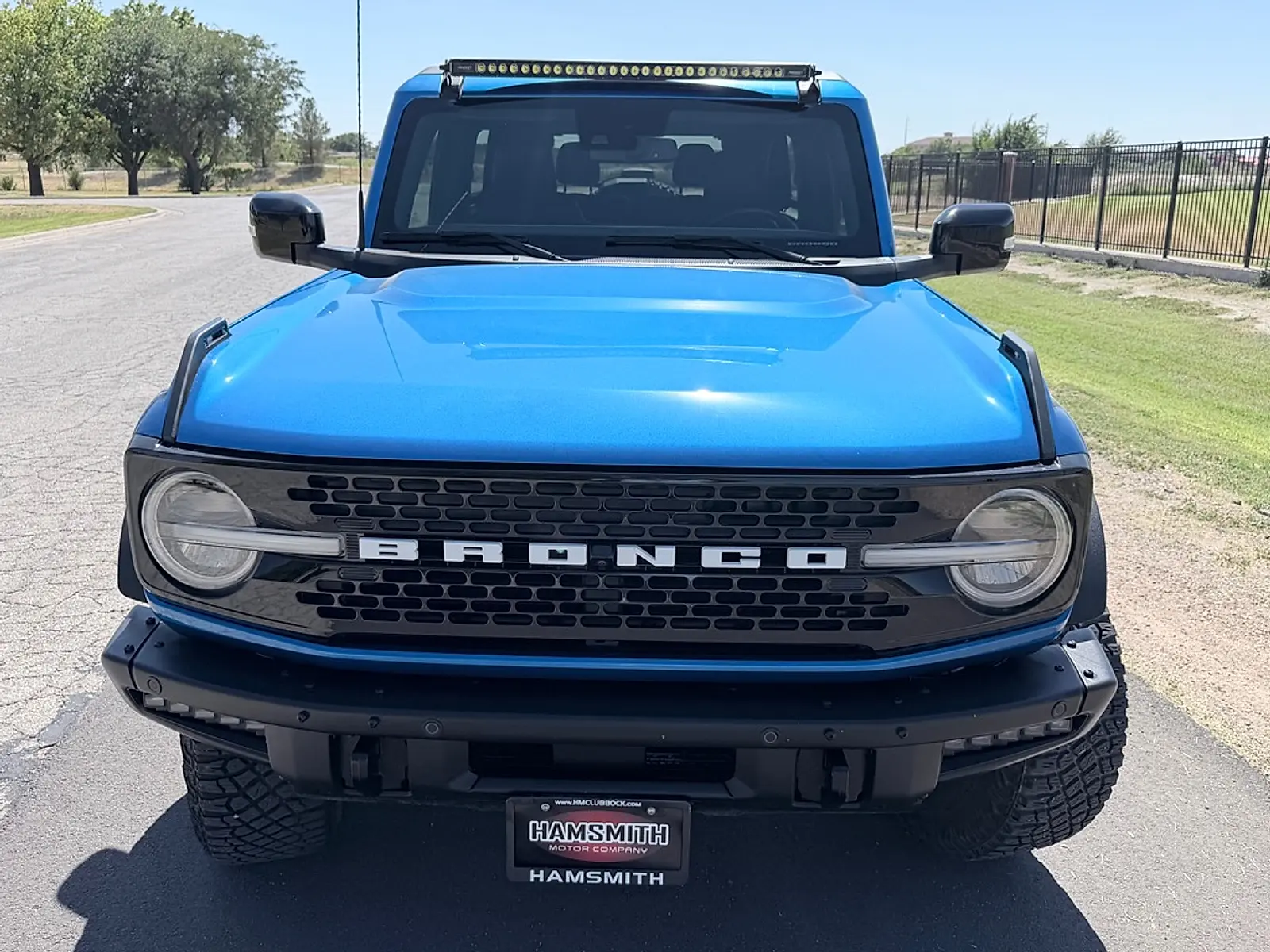 2021 Ford Bronco Wildtrak 4WD Advanced photo 3