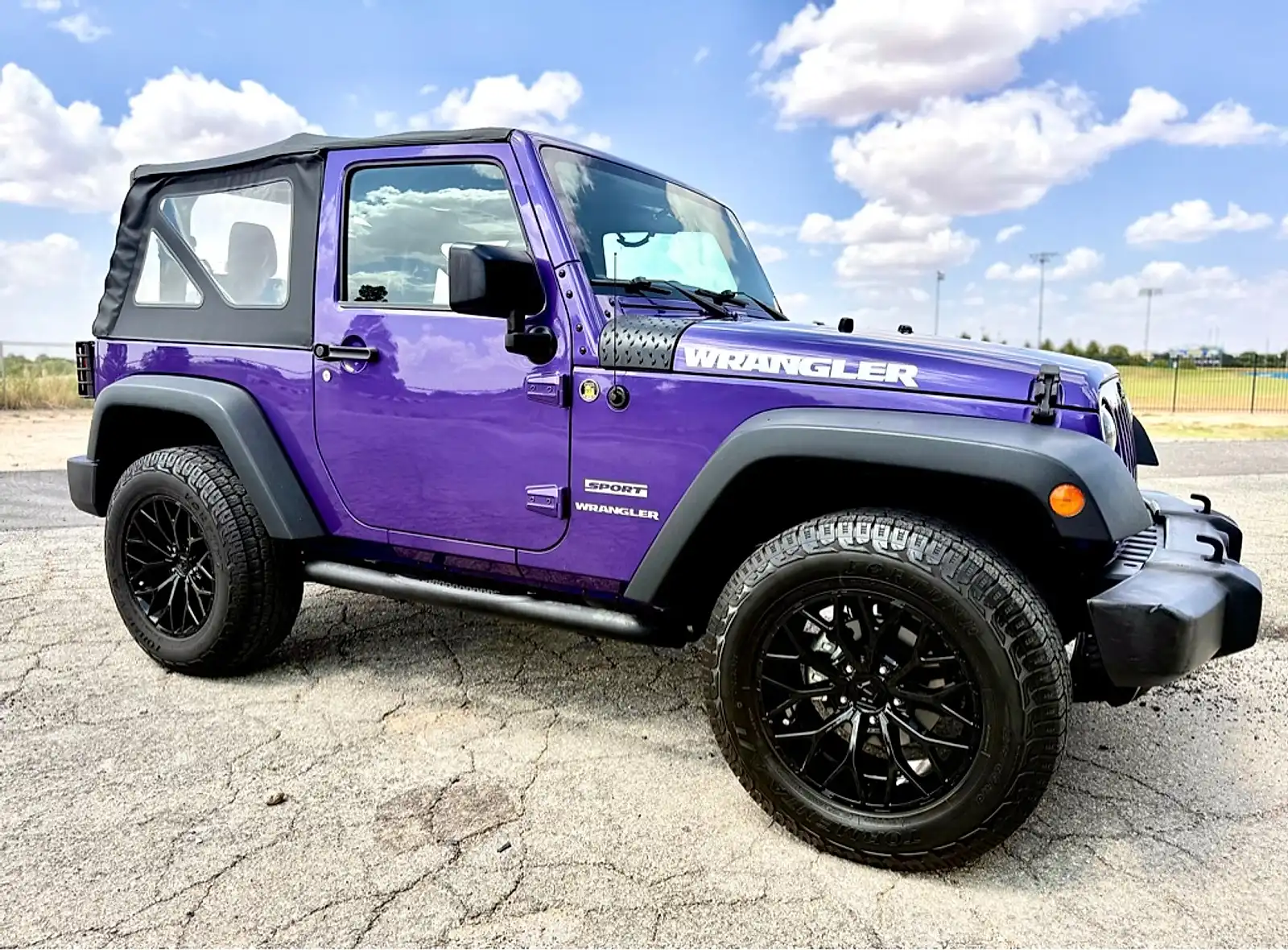 2017 Jeep Wrangler Sport's photo