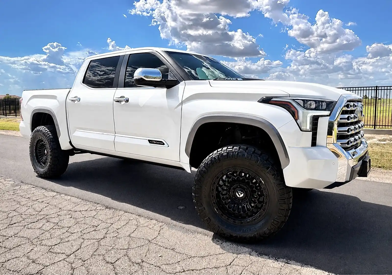2024 Toyota Tundra 1794 Edition Hybrid 4WD CrewMax 5.5''s photo