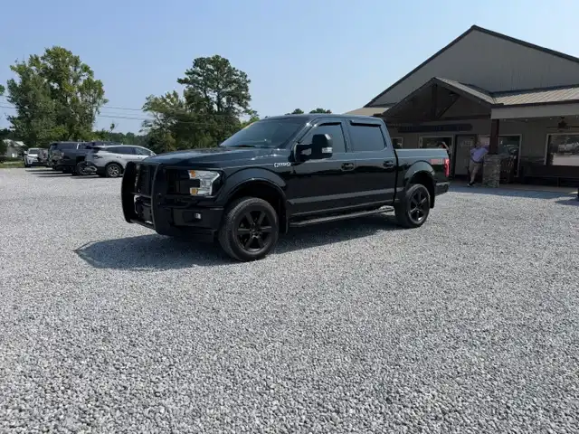 2017 Ford F-150 XLT 4x4 SuperCrew 5-1/2 Box's photo