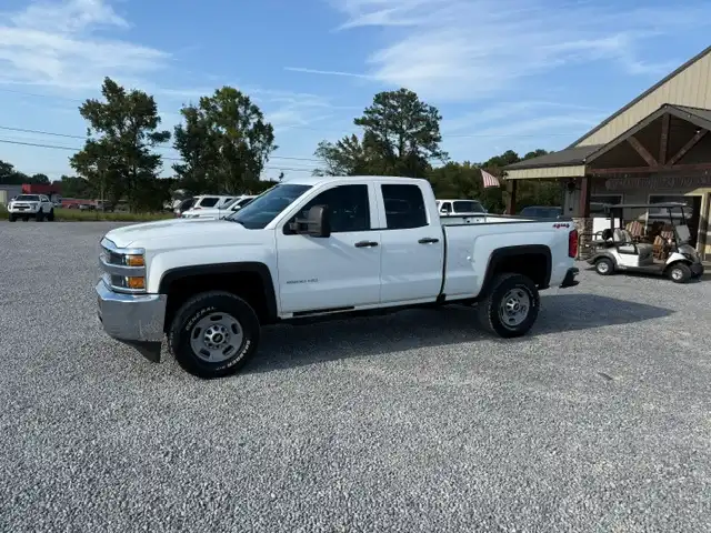 2019 Chevrolet Silverado HD Work Truck 4WD Double Cab Standard Box's photo