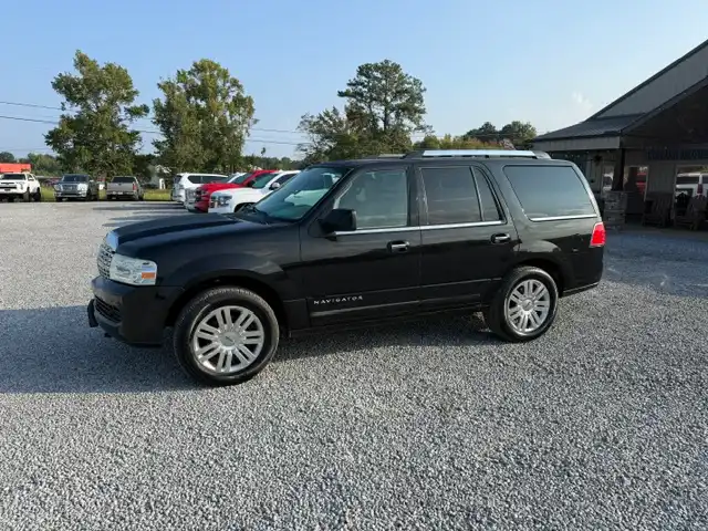 2014 Lincoln Navigator 2WD's photo