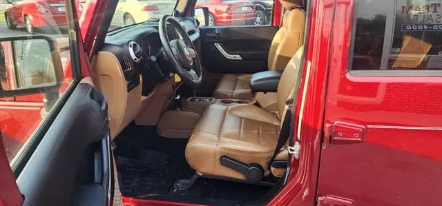 2012 Jeep Wrangler Rubicon 4X4 photo 4