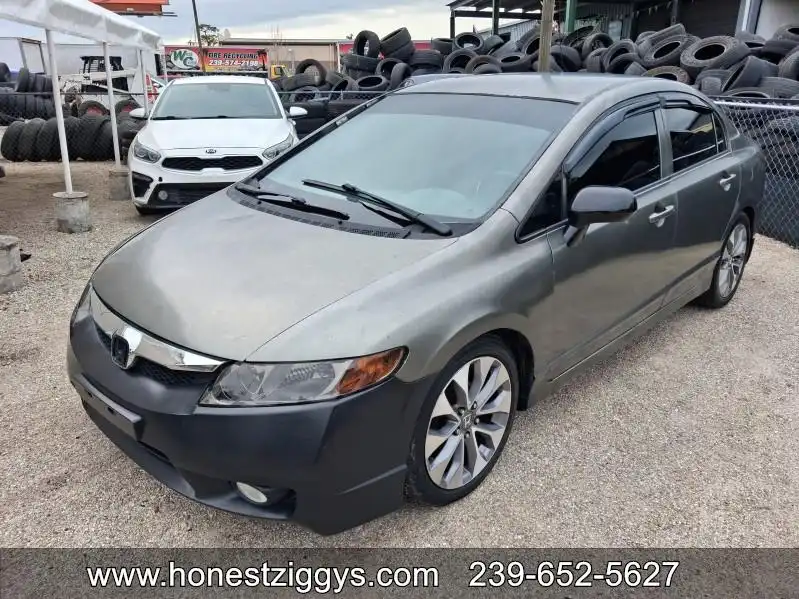 2010 Honda Civic LX Auto's photo