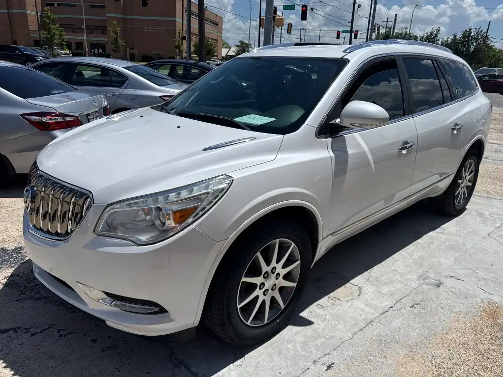 2016 Buick Enclave Leather's photo