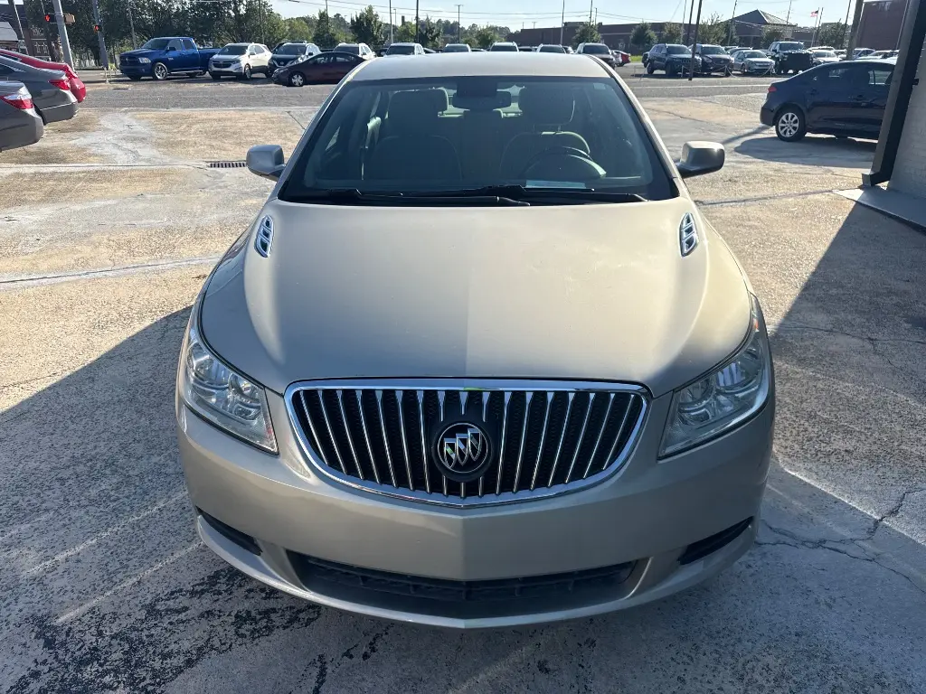 2013 Buick LaCrosse Base photo 5