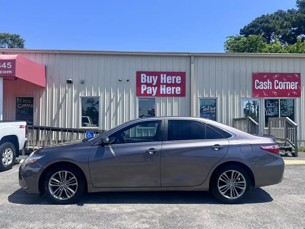 2016 Toyota Camry 2.5 Auto Special Edition's photo
