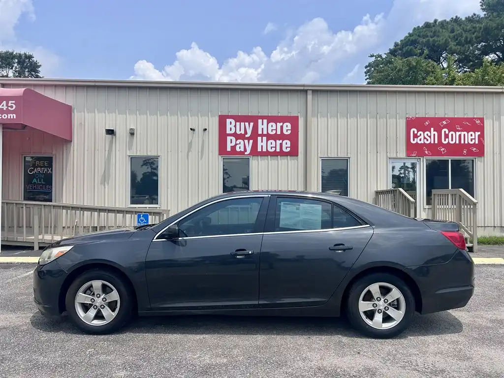 2015 Chevrolet Malibu 1LS's photo