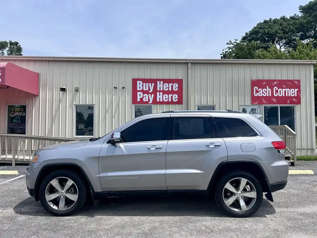 2015 Jeep Grand Cherokee Limited's photo