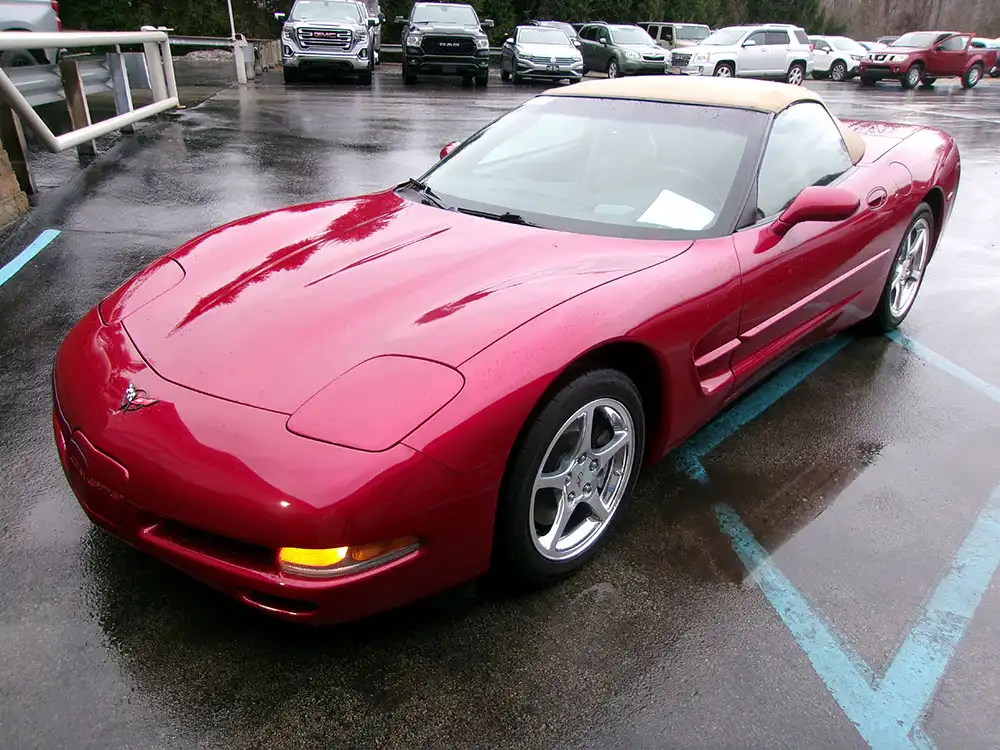 2004 Chevrolet Corvette Convertible's photo